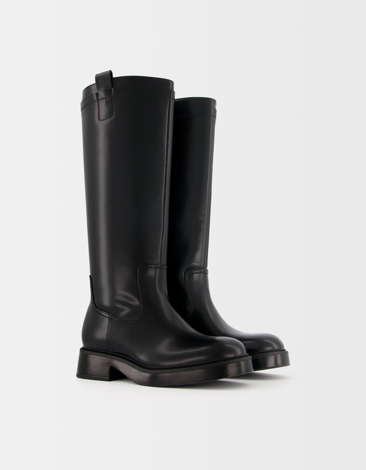 Bershka Flache Stiefel Mit Hohem Schaft Damen 40 Schwarz günstig online kaufen