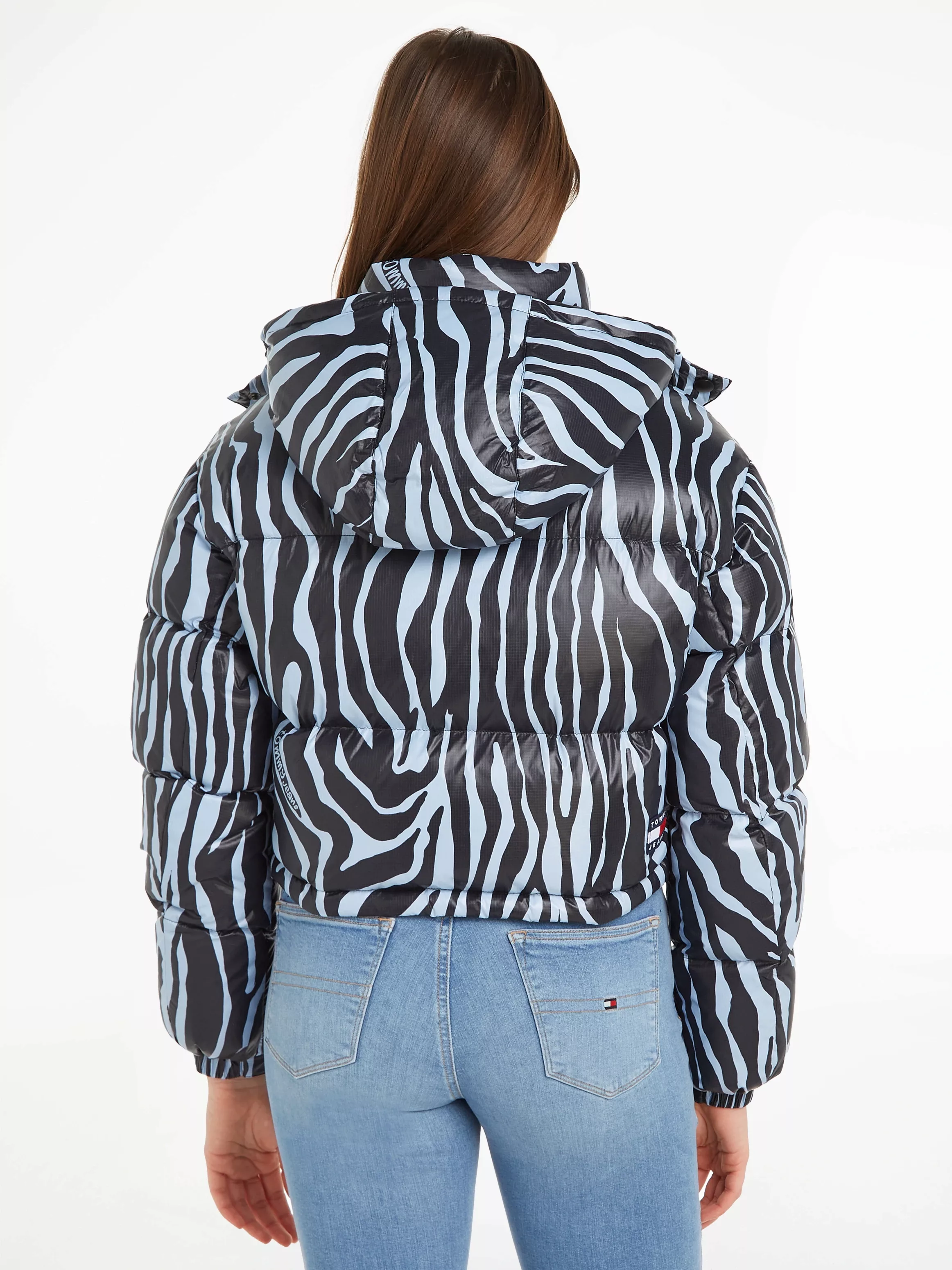 Tommy Jeans Daunenjacke TJW CRP ZEBRA ALASKA PUFFER mit Zebra Streifen günstig online kaufen