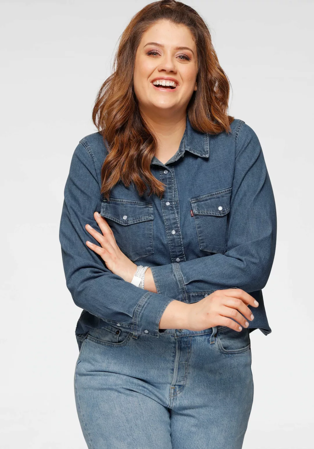 Levi's® Plus Jeansbluse ESSENTIAL WESTERN mit zwei Brusttaschen und Druckkn günstig online kaufen