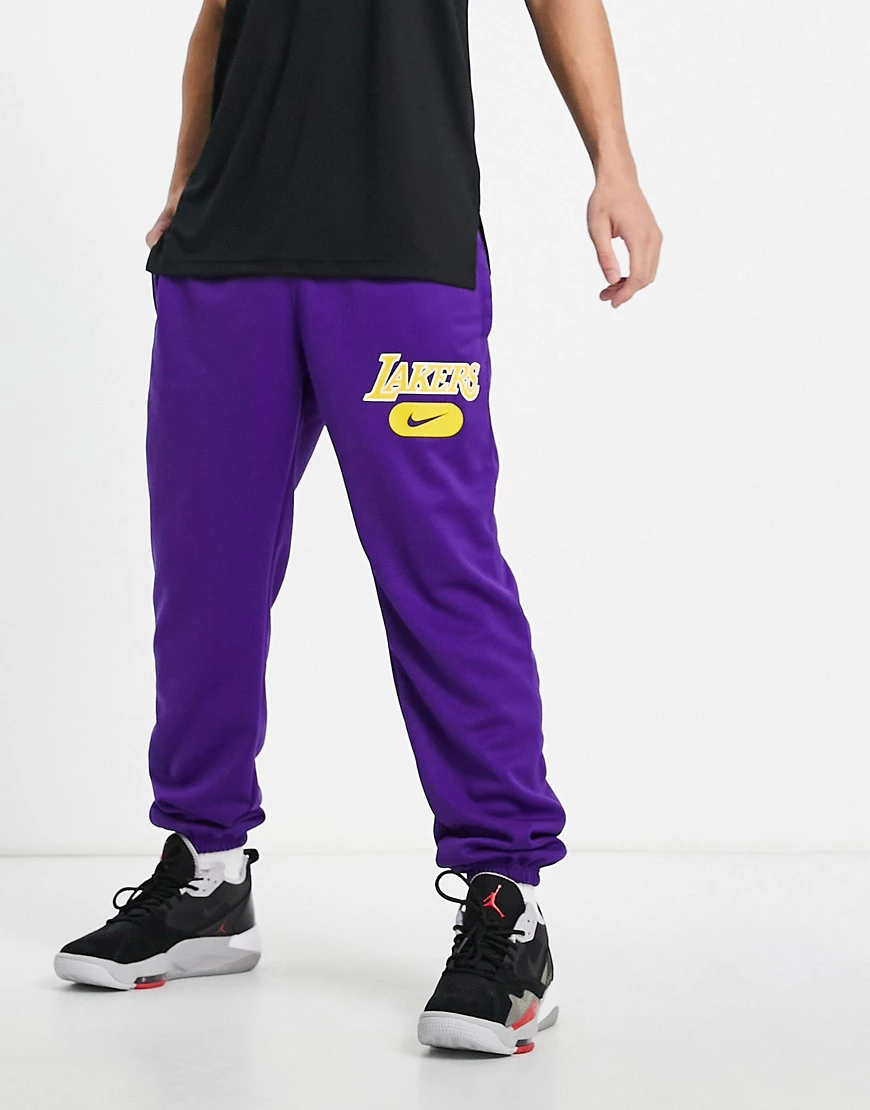 Nike – Basketball NBA LA Lakers – Jogginghose in Lila-Violett günstig online kaufen