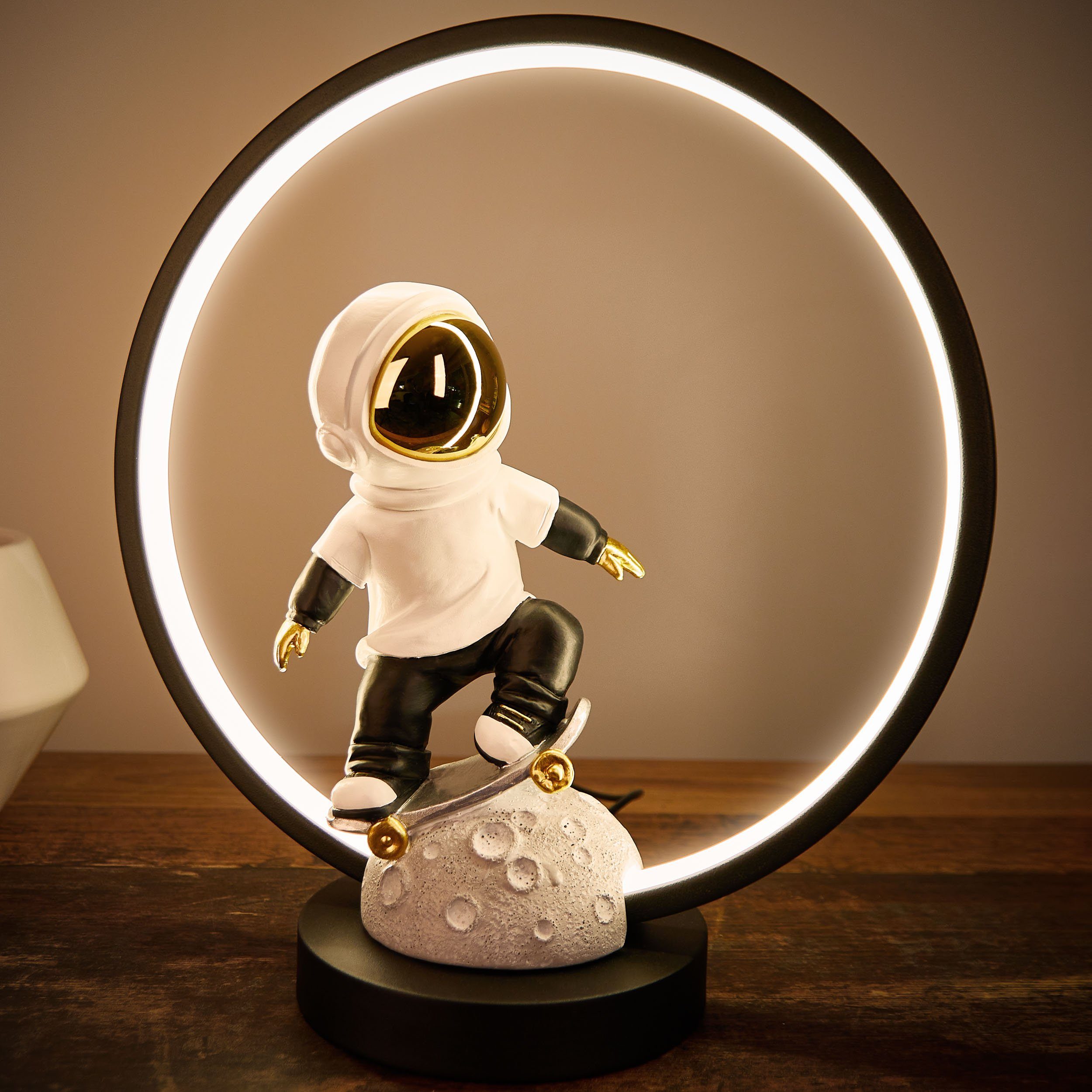 BRUBAKER LED Tischleuchte Astronaut Skateboarder auf günstig online kaufen