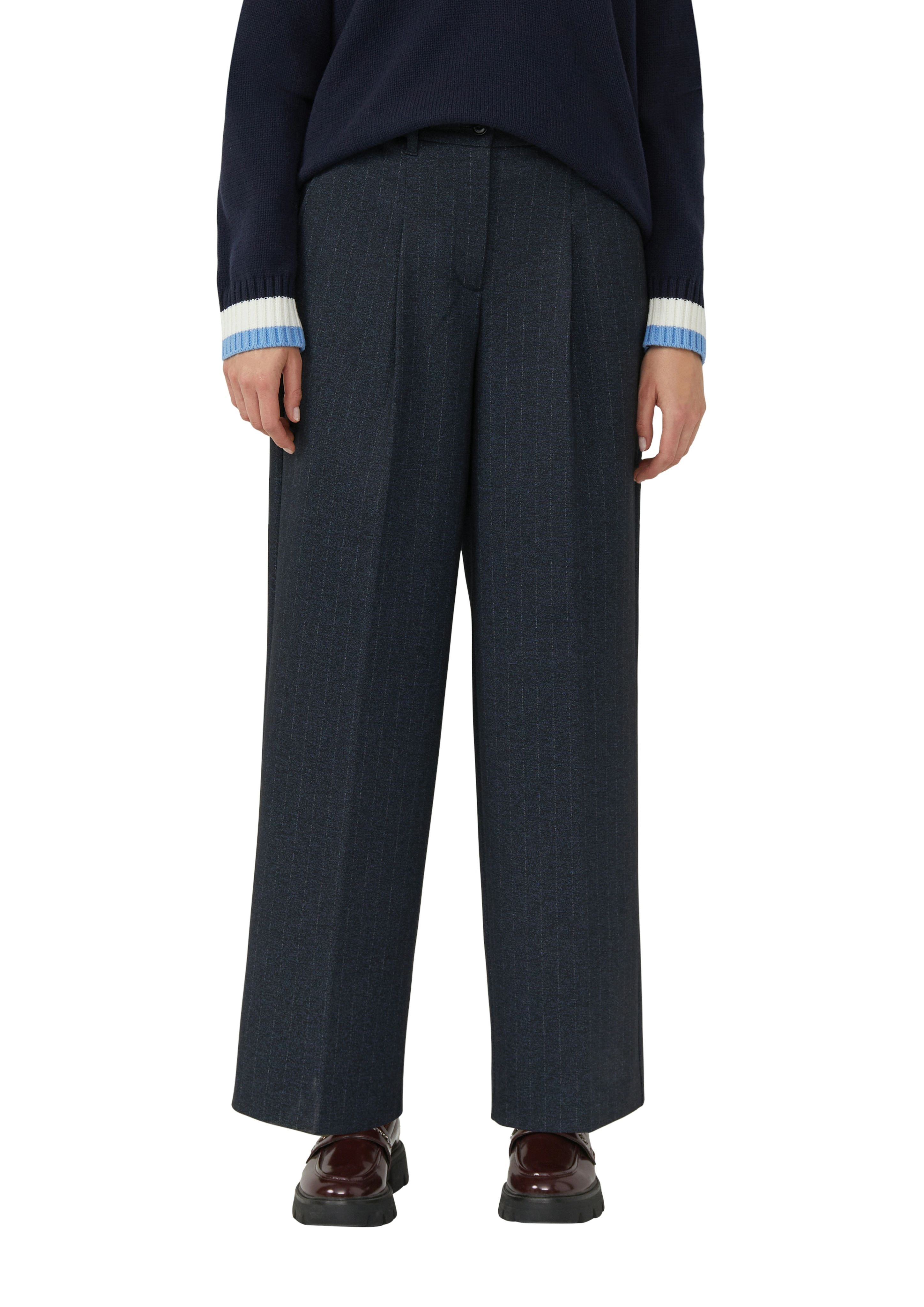 s.Oliver Bundfaltenhose, im Nadelstreifen-Look günstig online kaufen