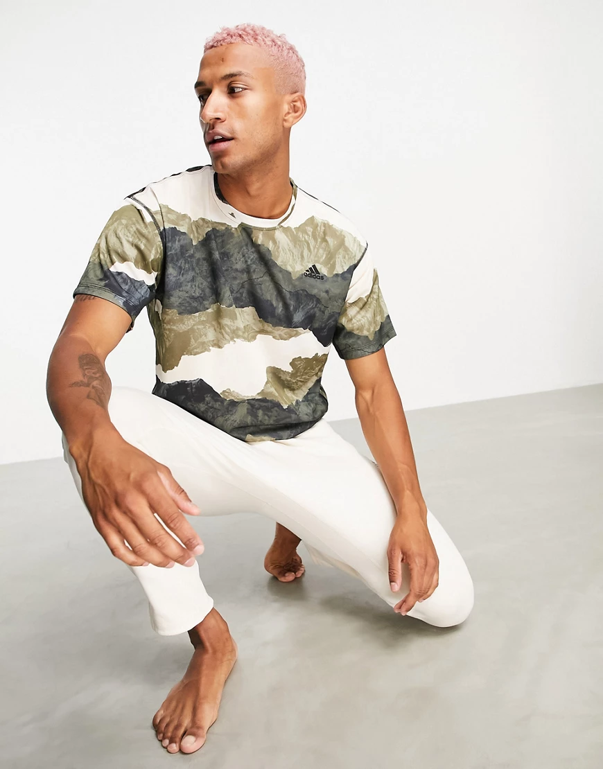 Adidas Yoga Kurzarm T-shirt XL Focus Olive / Black günstig online kaufen