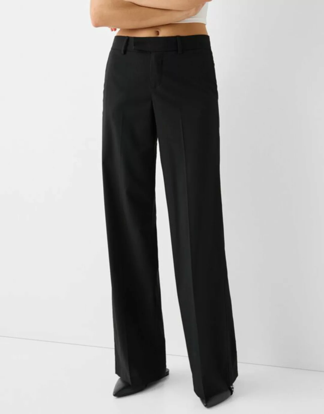 Bershka Low Waist Tailoring-Hose Im Straight-Fit Mit Tiefem Bund Damen 36 S günstig online kaufen