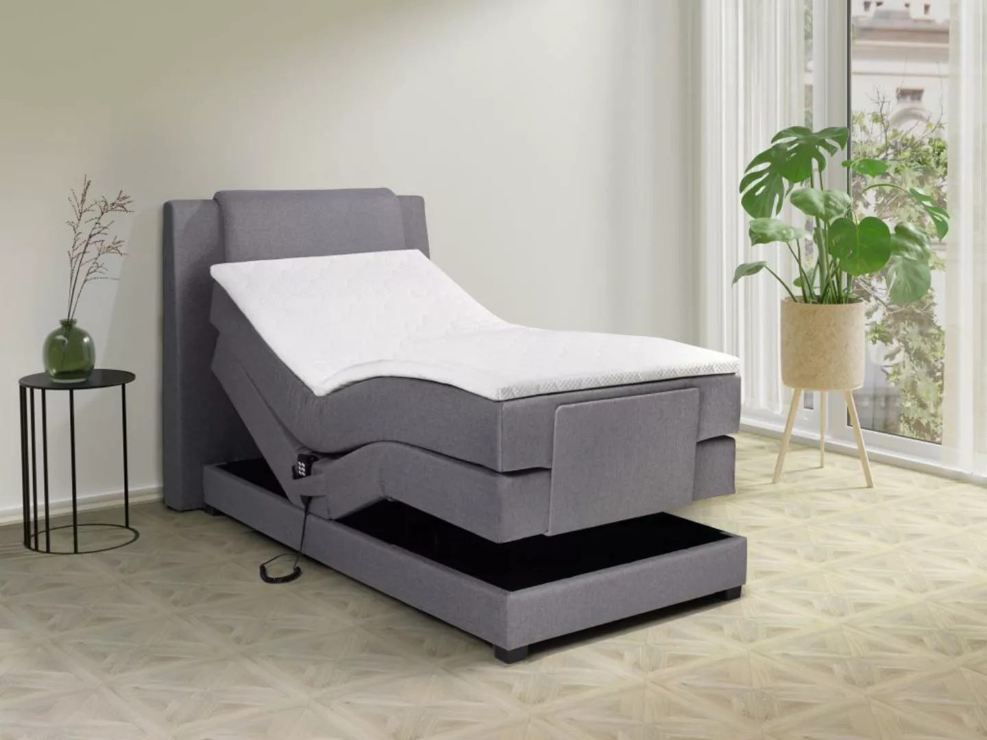 Boxspringbett mit Bettkopfteil + elektrischem Untergestell mit Relaxfunktio günstig online kaufen