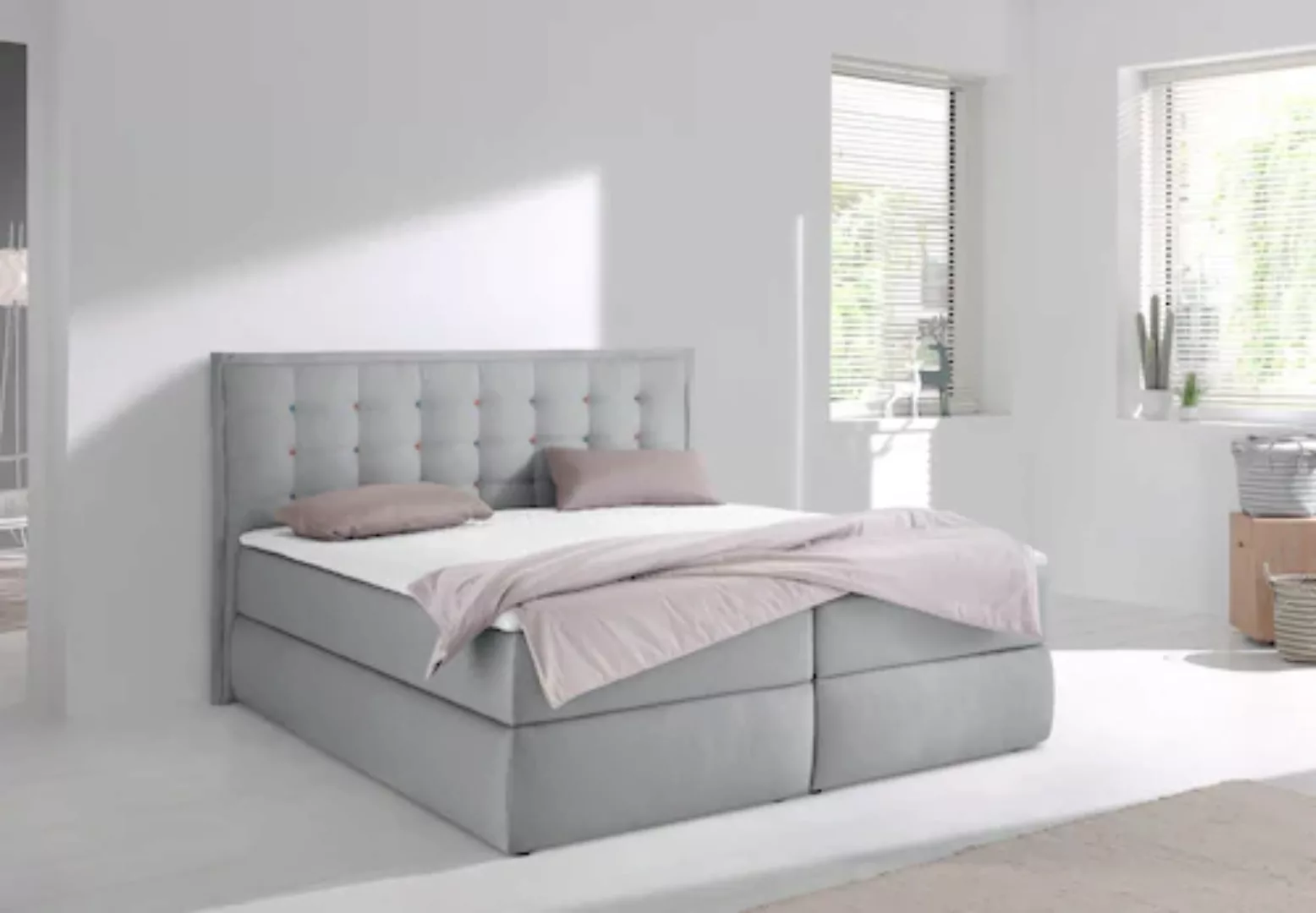 INOSIGN Boxspringbett Sagres, Kopfteil mit 2farbiger Flatterbiese und zweif günstig online kaufen