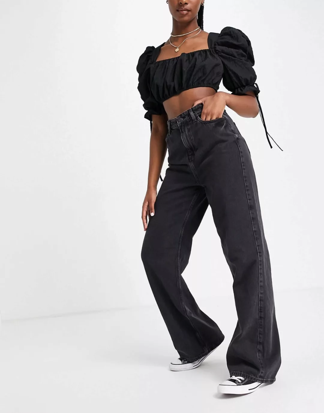 New Look – Jeans mit weitem Bein in Schwarz günstig online kaufen
