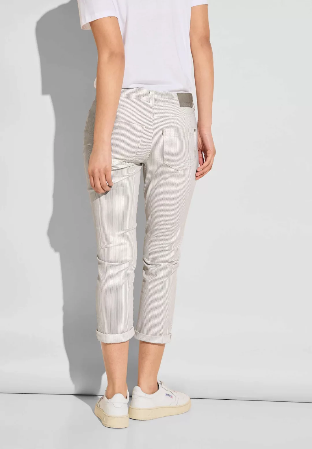 STREET ONE Slim-fit-Jeans, Middle Waist günstig online kaufen