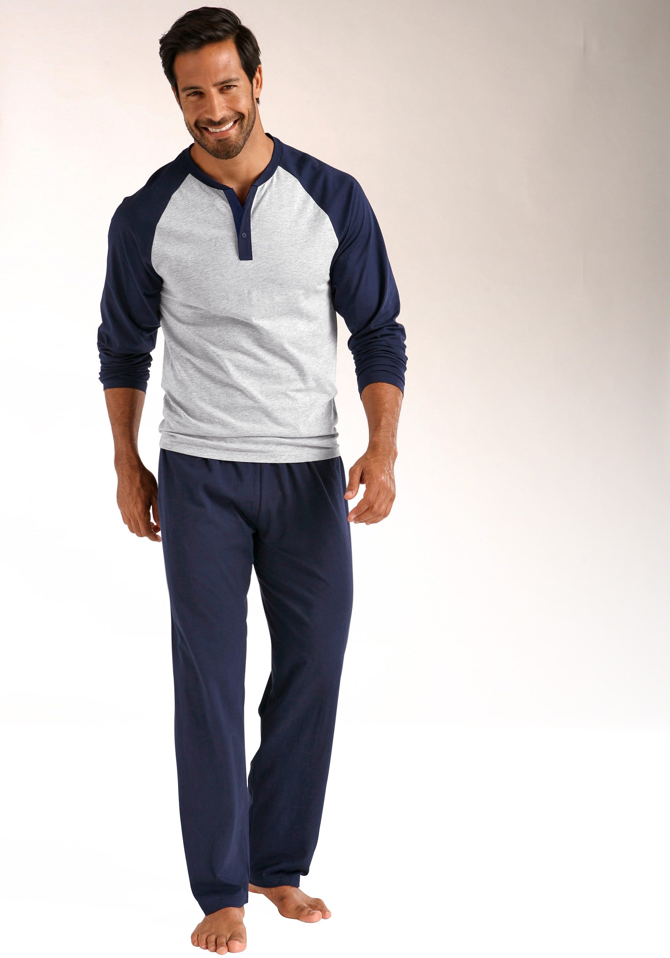 le jogger Pyjama, (Packung, 4 tlg., 2 Stück), in langer Form, mit Raglanärm günstig online kaufen