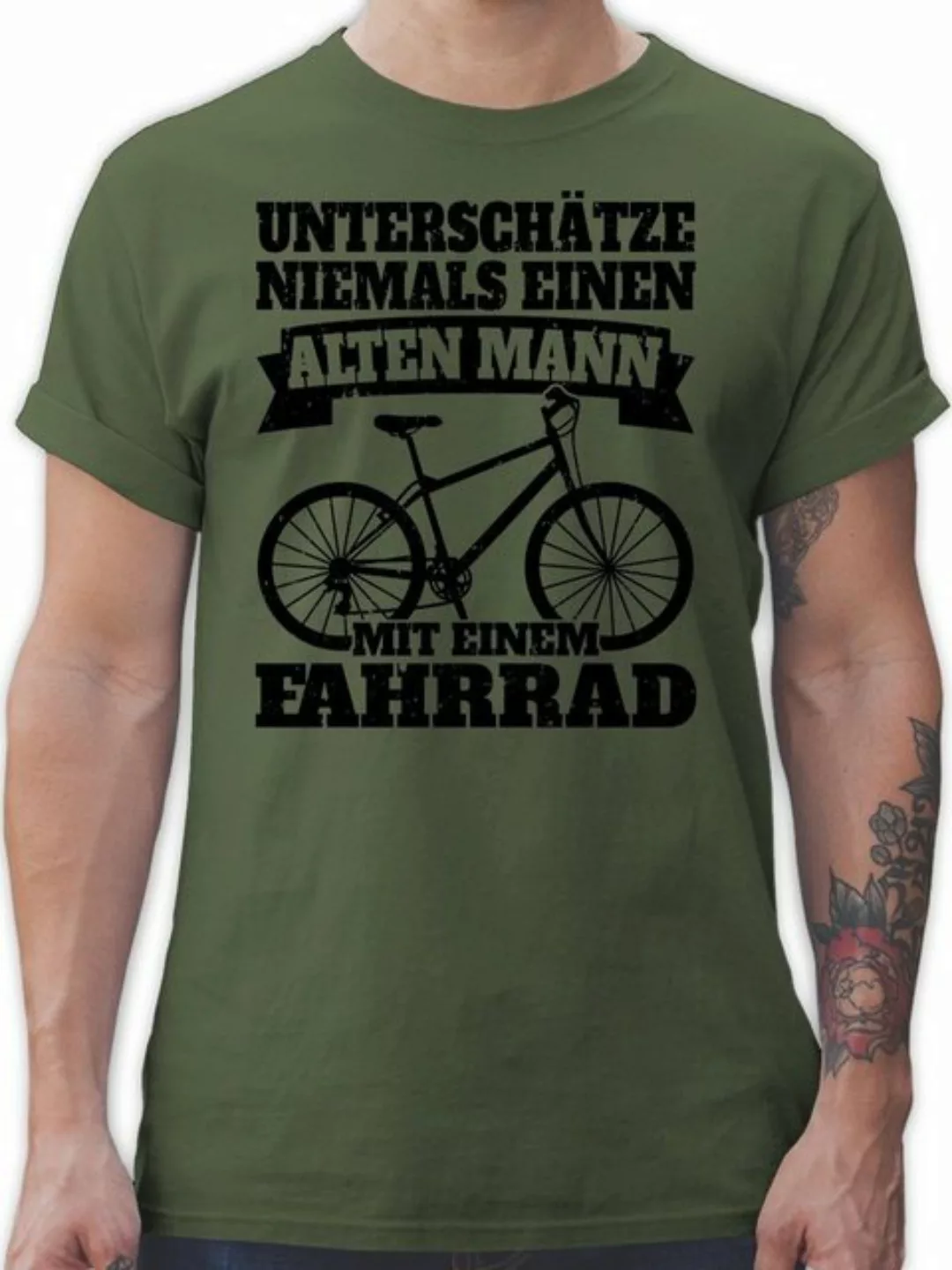 Shirtracer T-Shirt Unterschätze niemals einen alten Mann mit einem Fahrrad günstig online kaufen