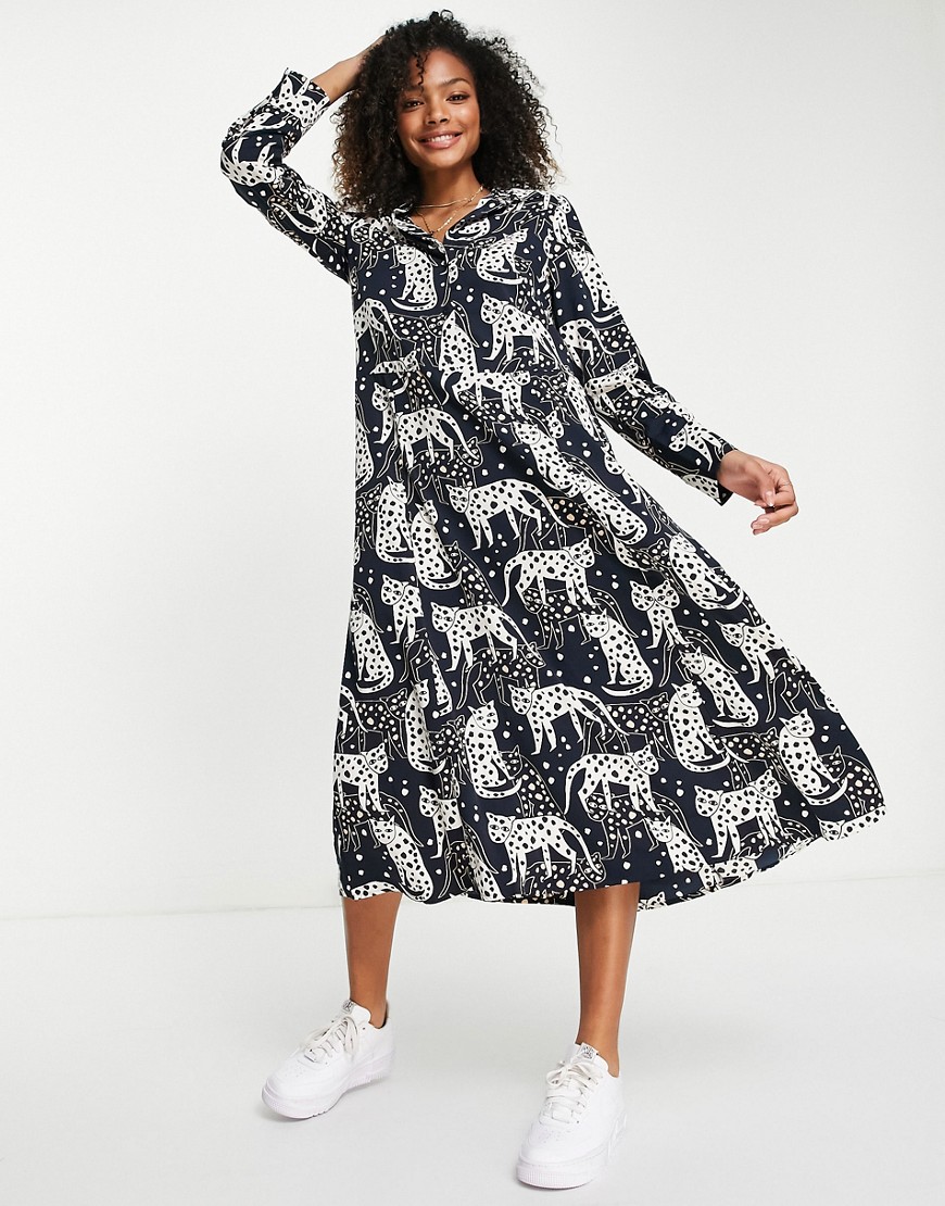 Monki – Hemdkleid aus recyceltem Polyester mit mehrfarbigem Farbverlauf-Bun günstig online kaufen