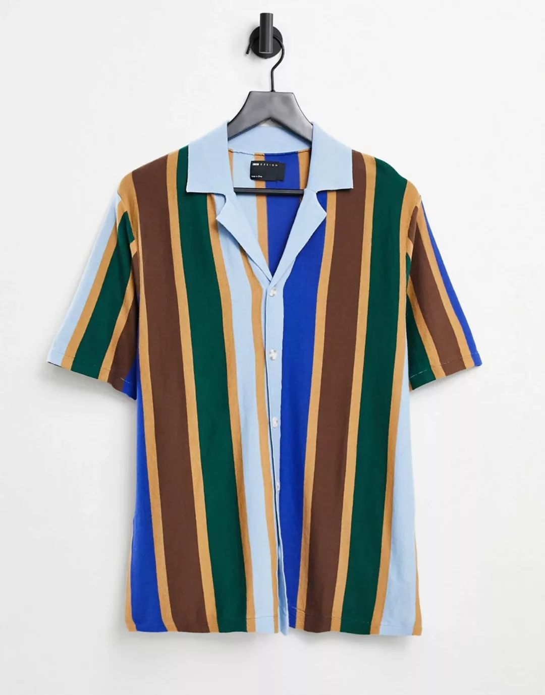 ASOS DESIGN – Gestricktes Polohemd mit Reverskragen und senkrechten Streife günstig online kaufen