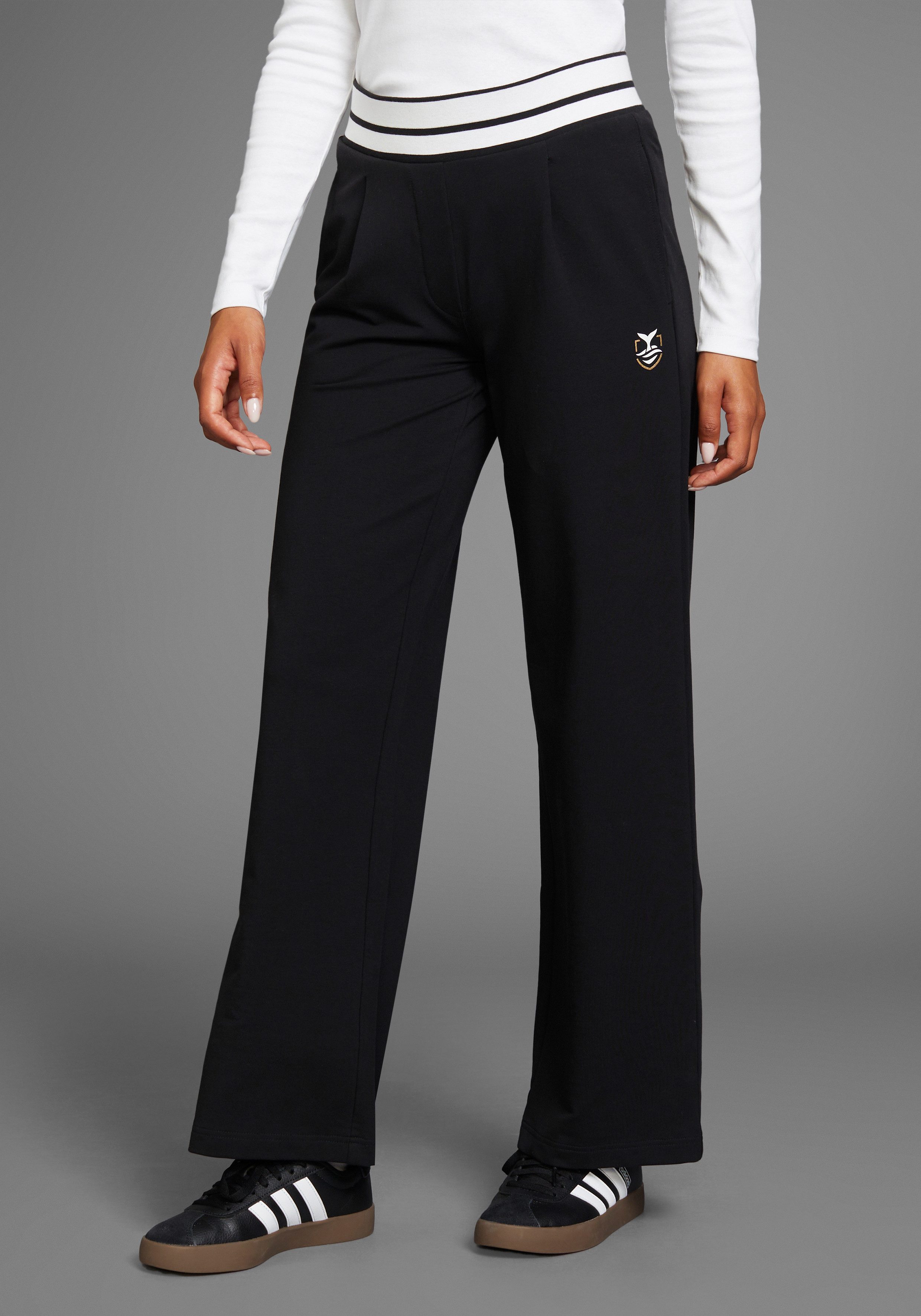 DELMAO Jerseyhose mit Kontrastbund - NEUE günstig online kaufen