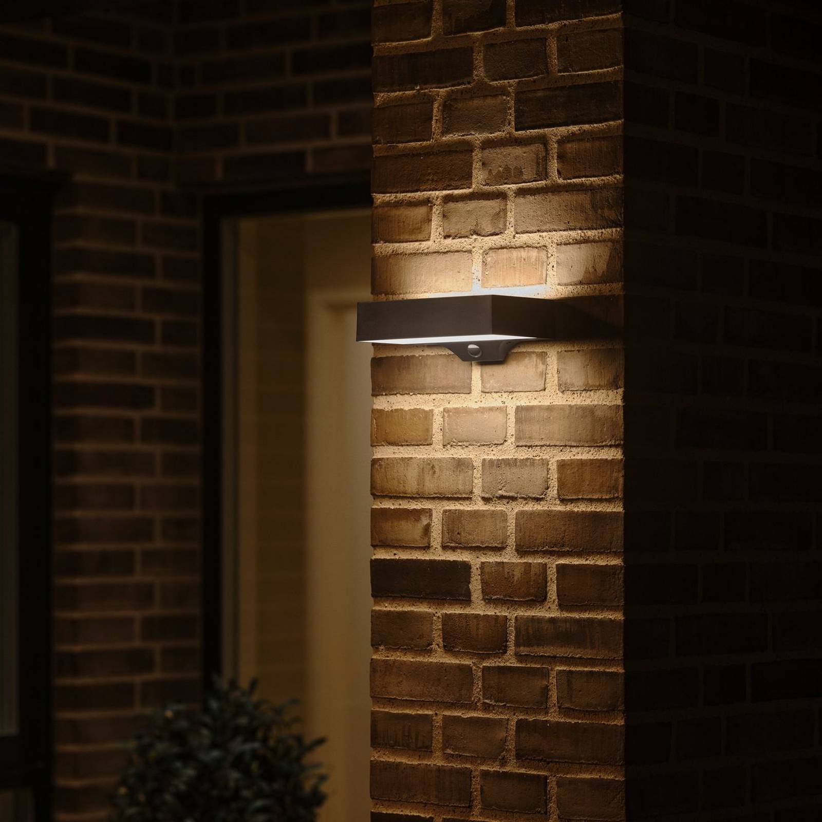 LED-Solar-Außenwandleuchte Monay Square, schwarz, IP44 günstig online kaufen