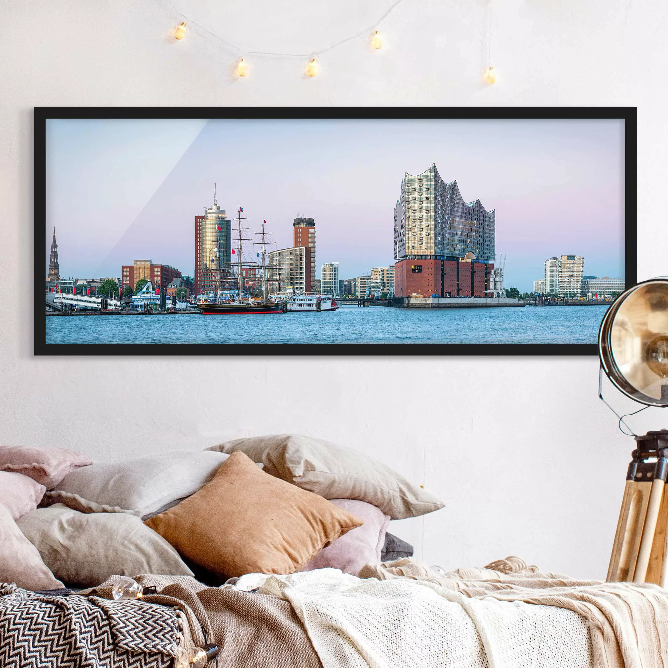 Bild mit Rahmen Elbphilharmonie Hamburg günstig online kaufen