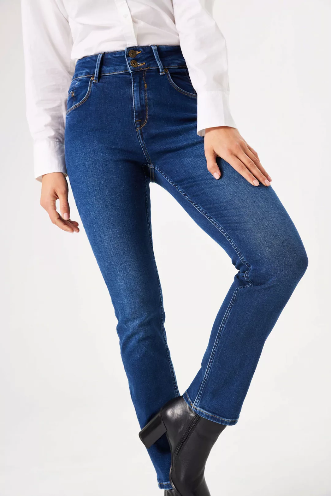 Garcia Slim-fit-Jeans Caro slim curved günstig online kaufen