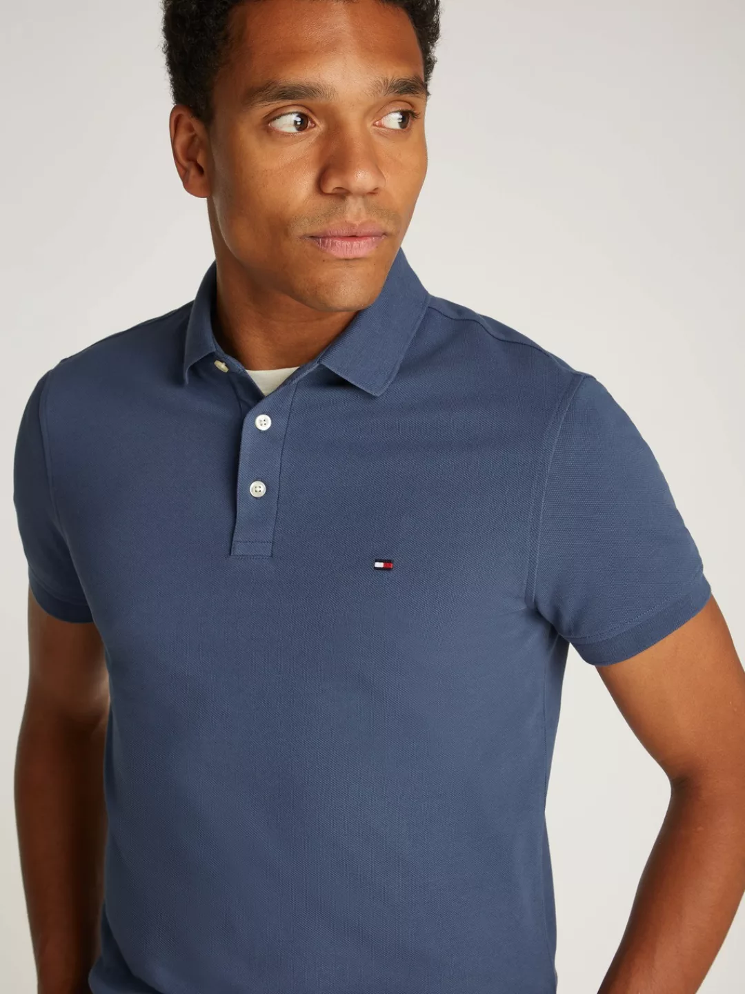 Tommy Hilfiger Poloshirt 1985 SLIM POLO aus leicht strukturiertem Piqué-Mat günstig online kaufen