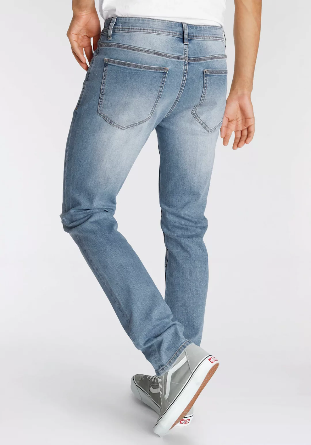 AJC Straight-Jeans mit Abriebeffekten an den Beinen günstig online kaufen