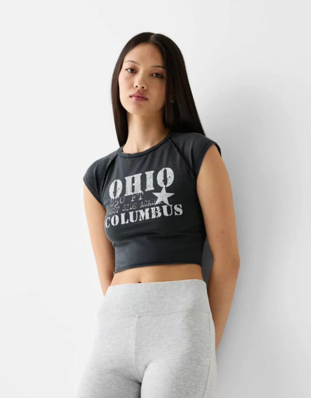 Bershka T-Shirt Mit Print Und Raglanärmeln Damen L Grau günstig online kaufen