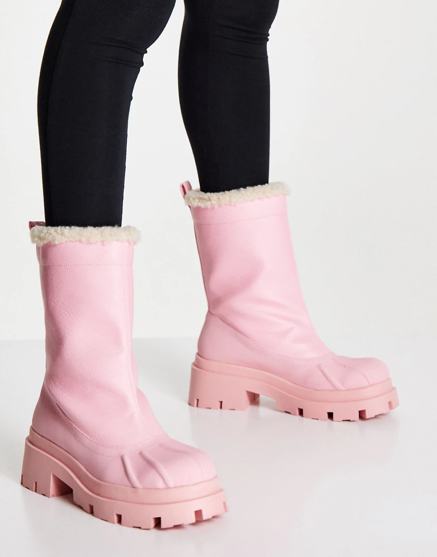 ASOS DESIGN – Alice – Stiefel zum Überziehen in Rosa mit Futter aus Lammfel günstig online kaufen