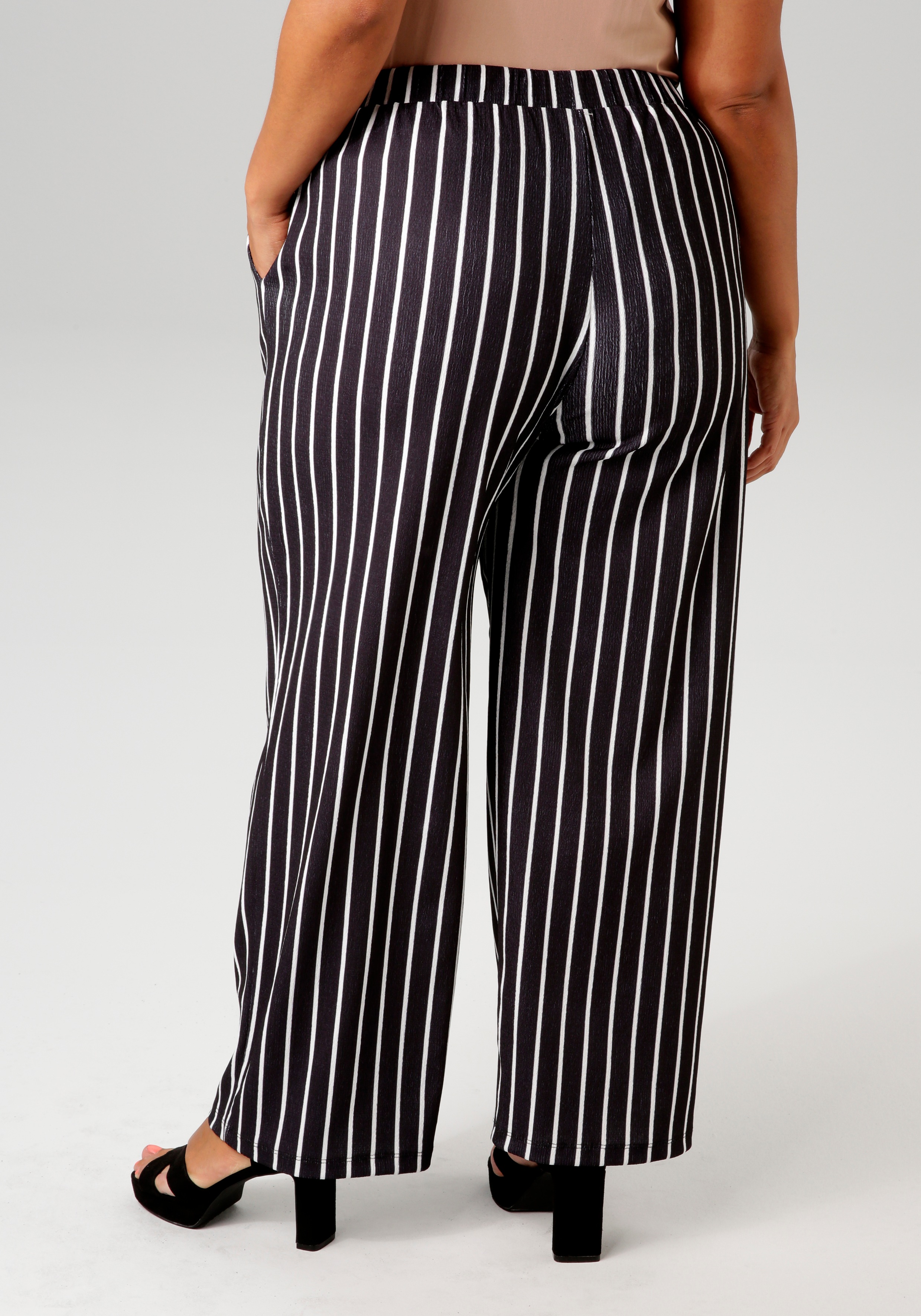 Aniston PLUS Schlupfhose, in unifarben oder gestreift - du hast die Wahl günstig online kaufen
