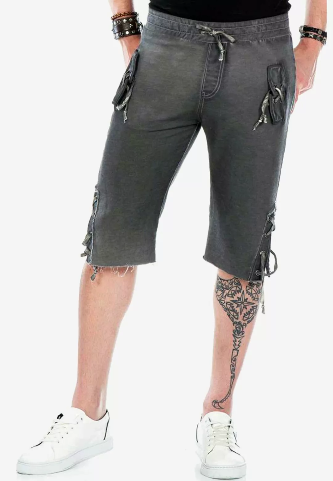 Cipo & Baxx Shorts, im traditionellen Trachten-Look günstig online kaufen