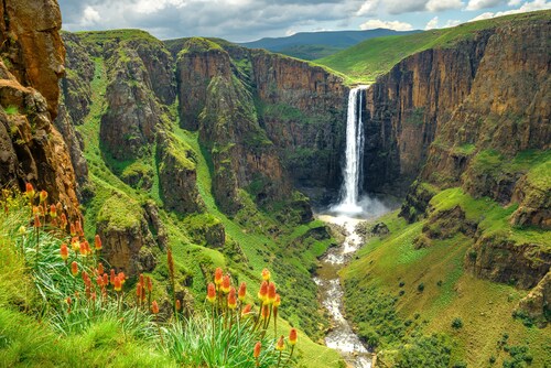 Papermoon Fototapete »MALETSUNYANE-WASSERFALL LESOTHO AFRIKA FLUSS BERG« günstig online kaufen