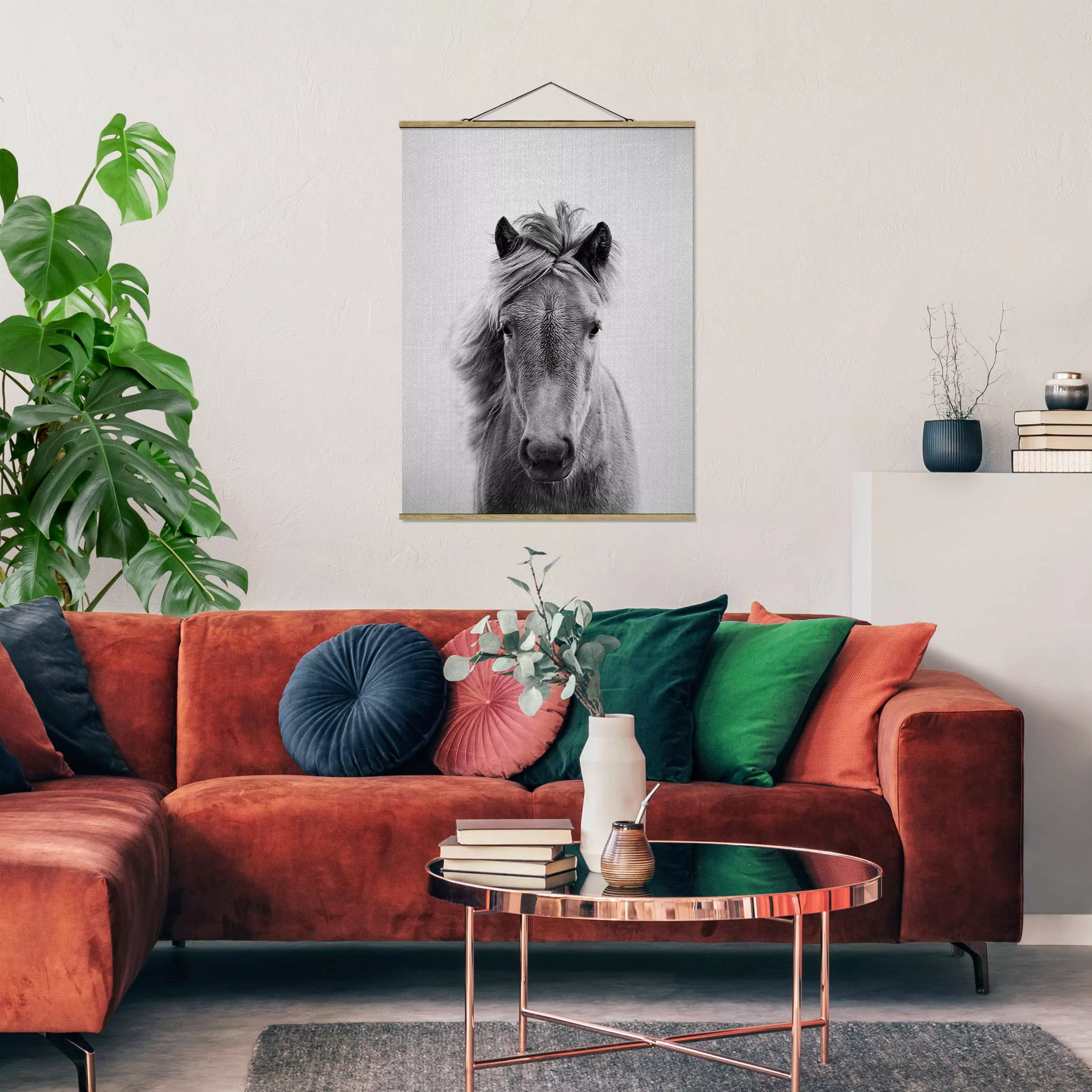 Stoffbild mit Posterleisten Pferd Pauline Schwarz Weiß günstig online kaufen