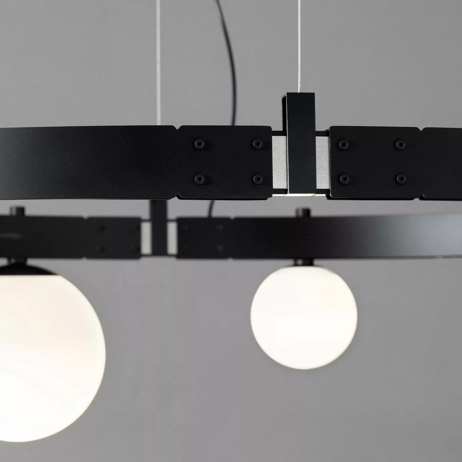 Karman Stant LED-Hängeleuchte schwarz Länge 103 cm günstig online kaufen