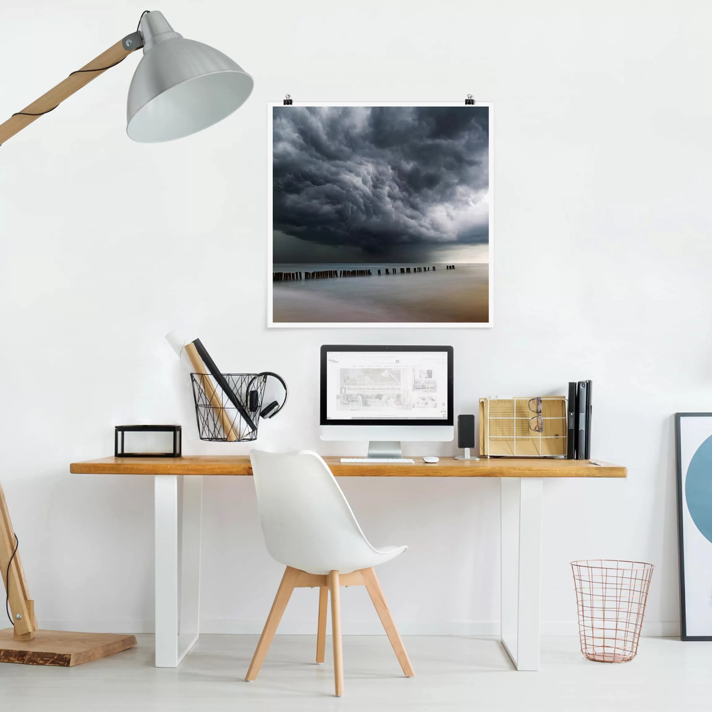 Poster Strand - Quadrat Sturmwolken über der Ostsee günstig online kaufen