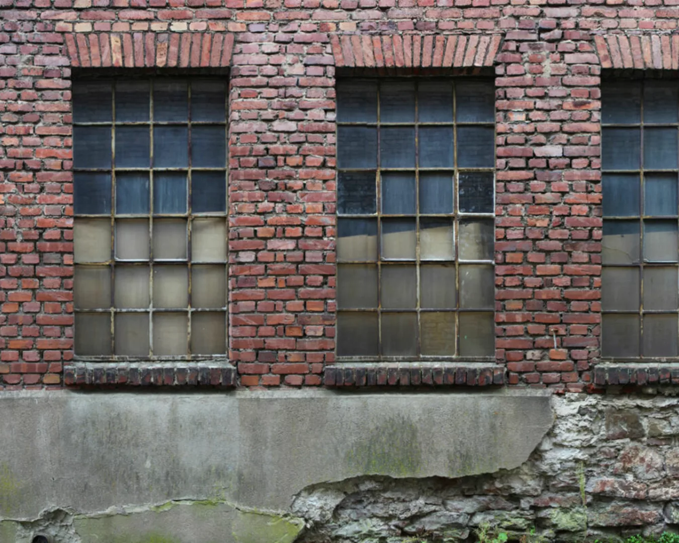 Fototapete "Ziegelstein-Fenster" 4,00x2,50 m / Glattvlies Perlmutt günstig online kaufen
