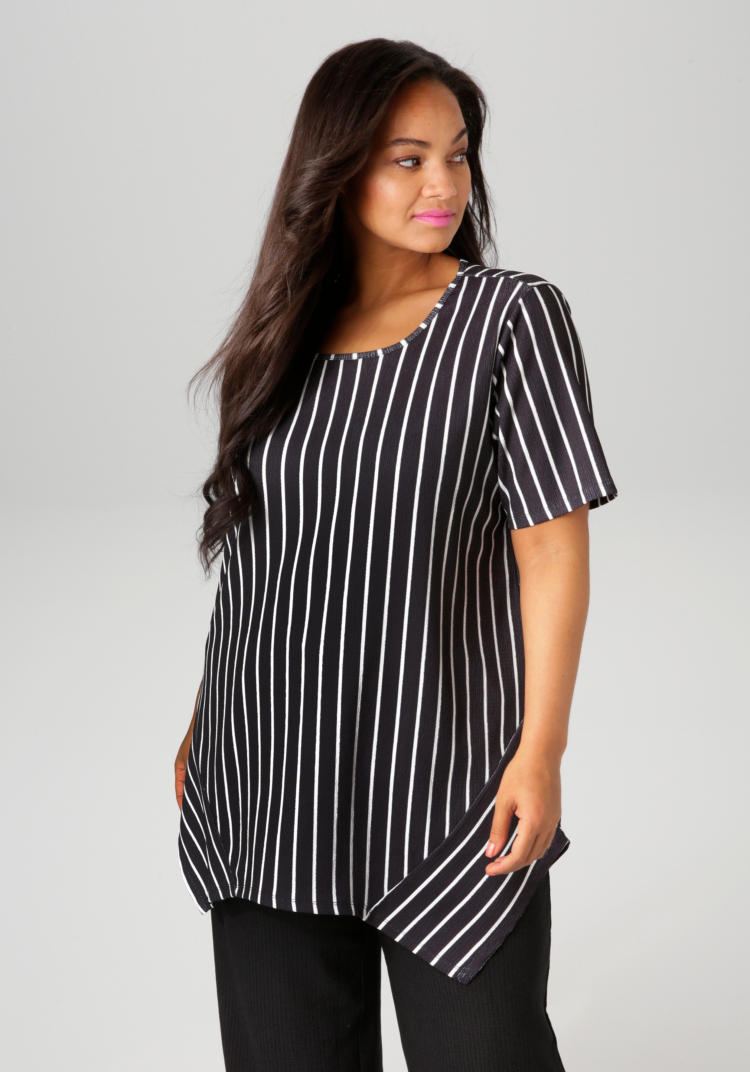 Aniston PLUS Blusenshirt, mit dezenter Streifenlook Struktur günstig online kaufen