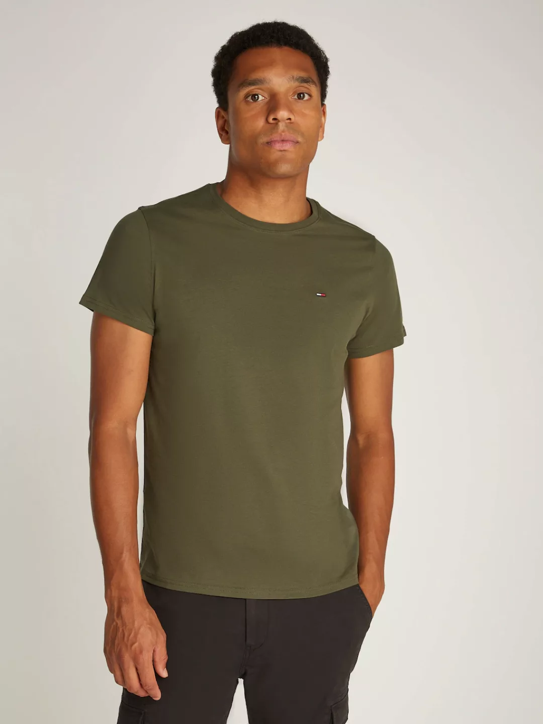 Tommy Jeans T-Shirt "TJM ESSENTIAL SOLID TEE", mit Rundhalsausschnitt und d günstig online kaufen