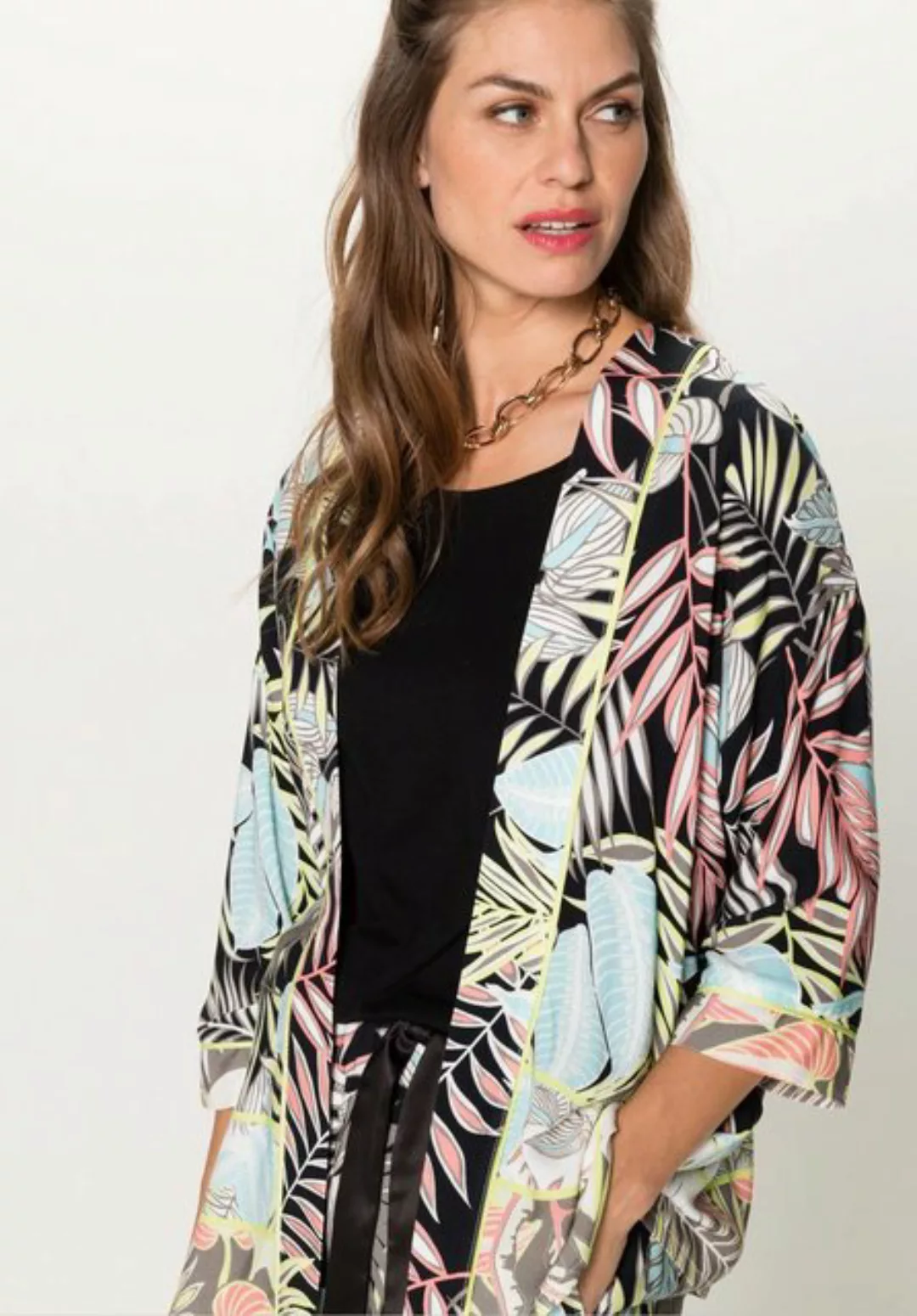 bianca Blusenkimono SELINA mit Print in angesagten Farben und vielen Detail günstig online kaufen