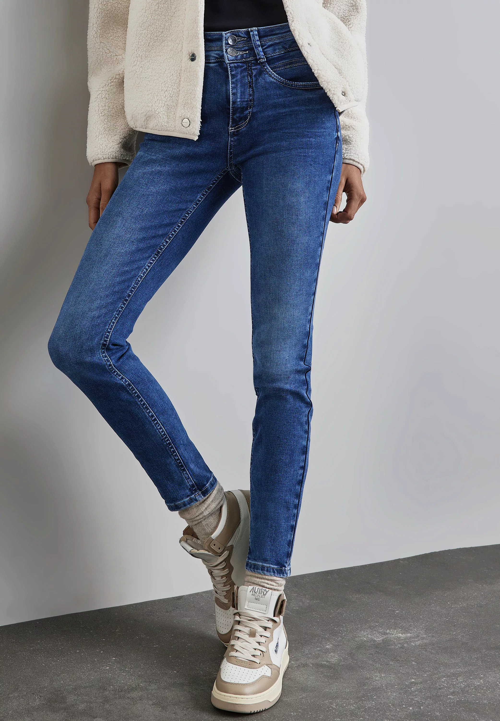 STREET ONE Gerade Jeans, Middle Waist günstig online kaufen