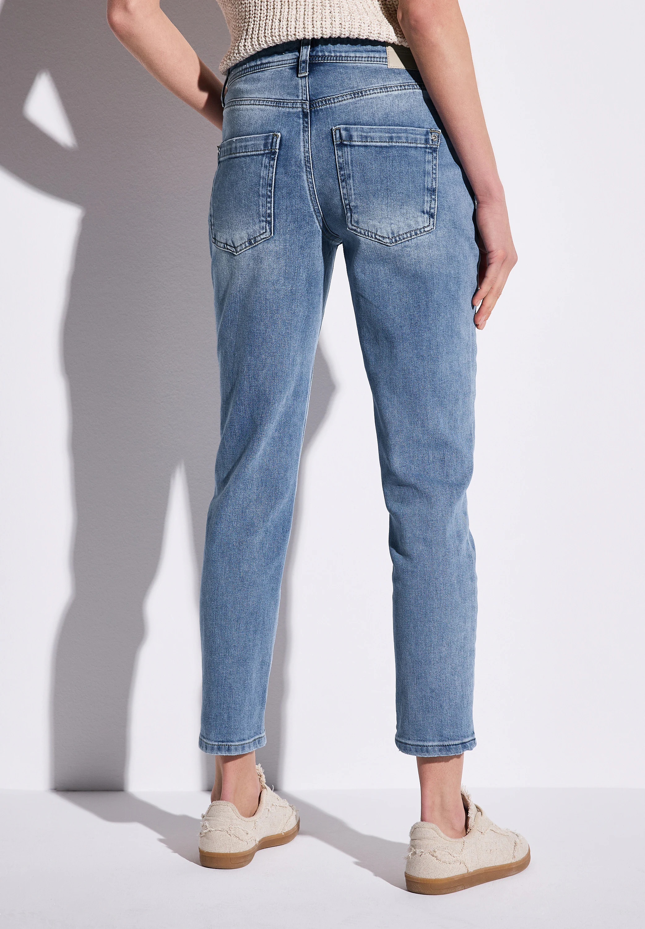 STREET ONE Loose-fit-Jeans, Middle Waist günstig online kaufen