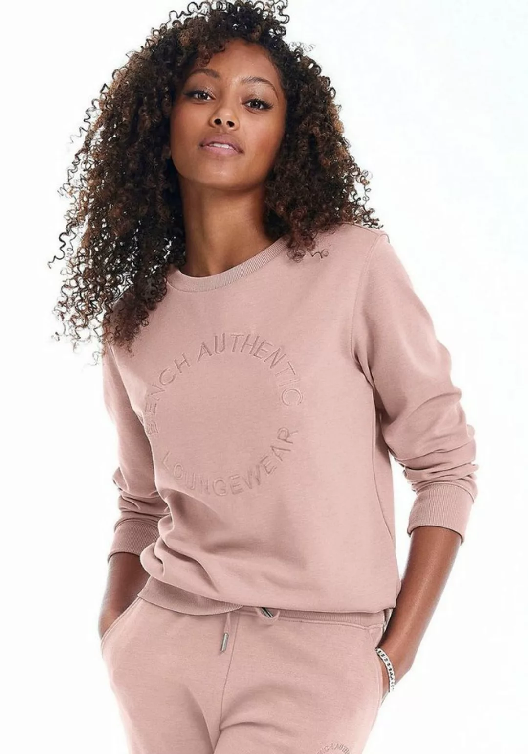 Bench. Loungewear Sweatshirt mit Logostickerei mit runder Logostickerei, Lo günstig online kaufen