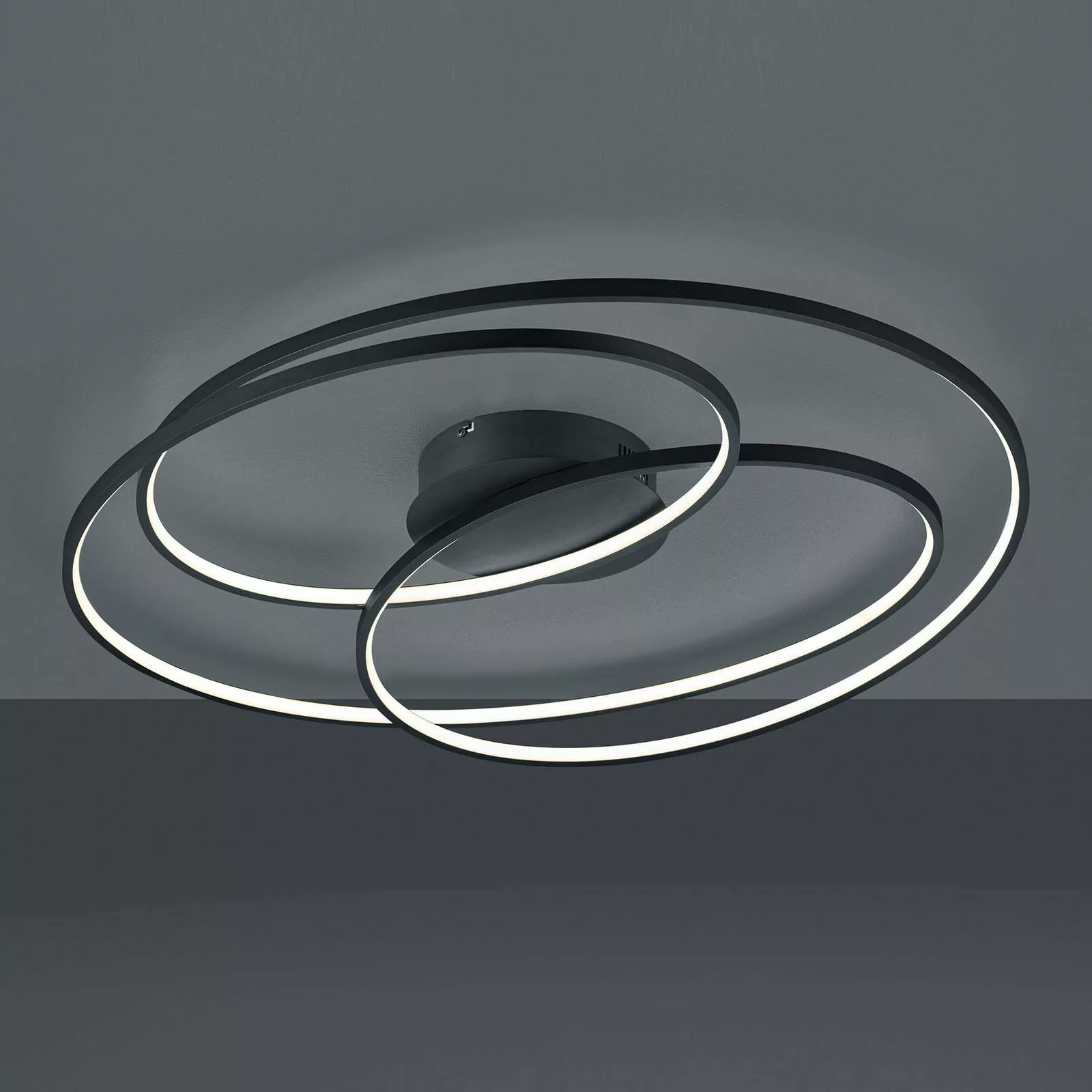 Trio LED Deckenleuchte Gale Schwarz matt 145 mm x 800 mm x 650 mm günstig online kaufen