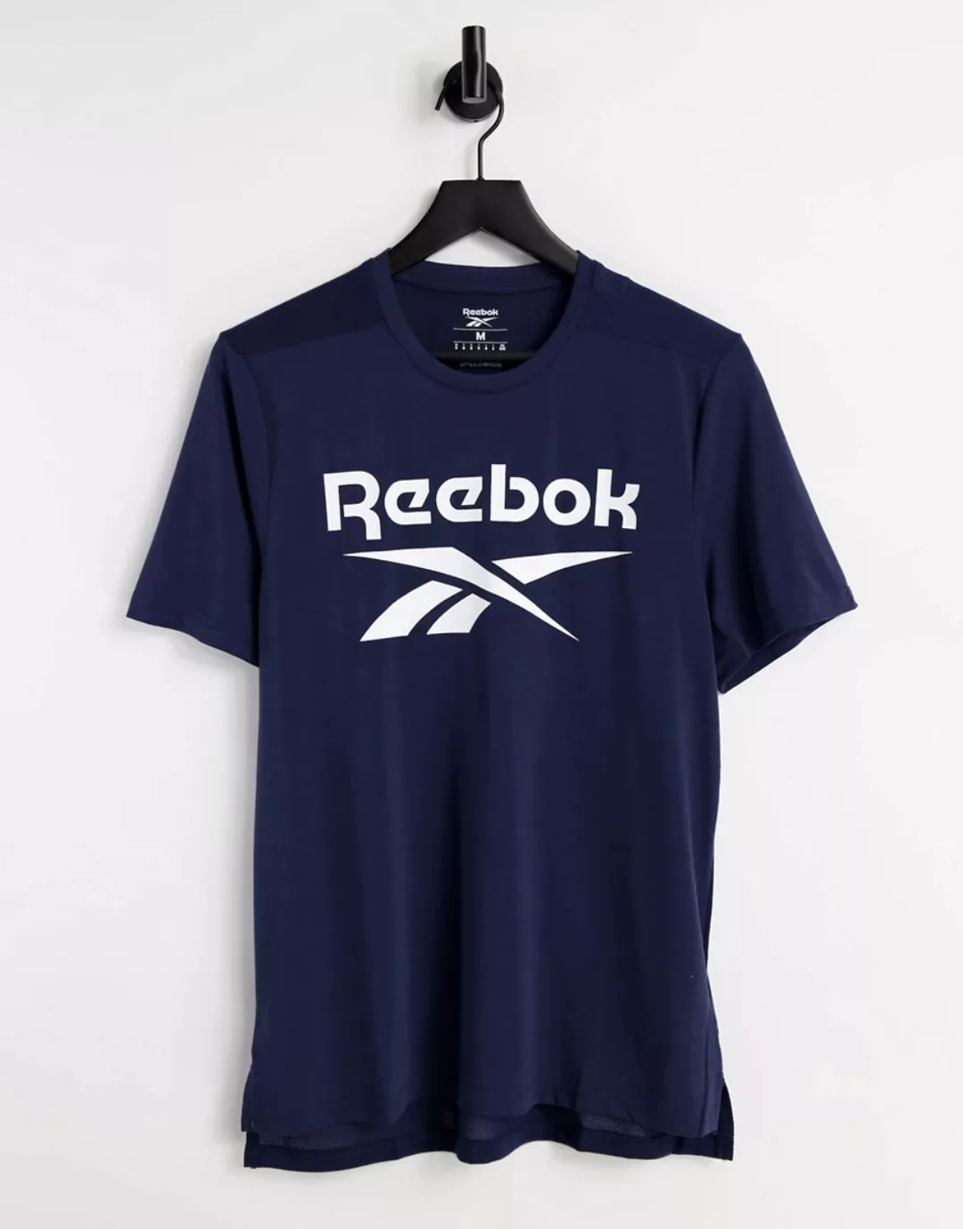 Reebok – Training – T-Shirt mit großem Logo in Marineblau günstig online kaufen