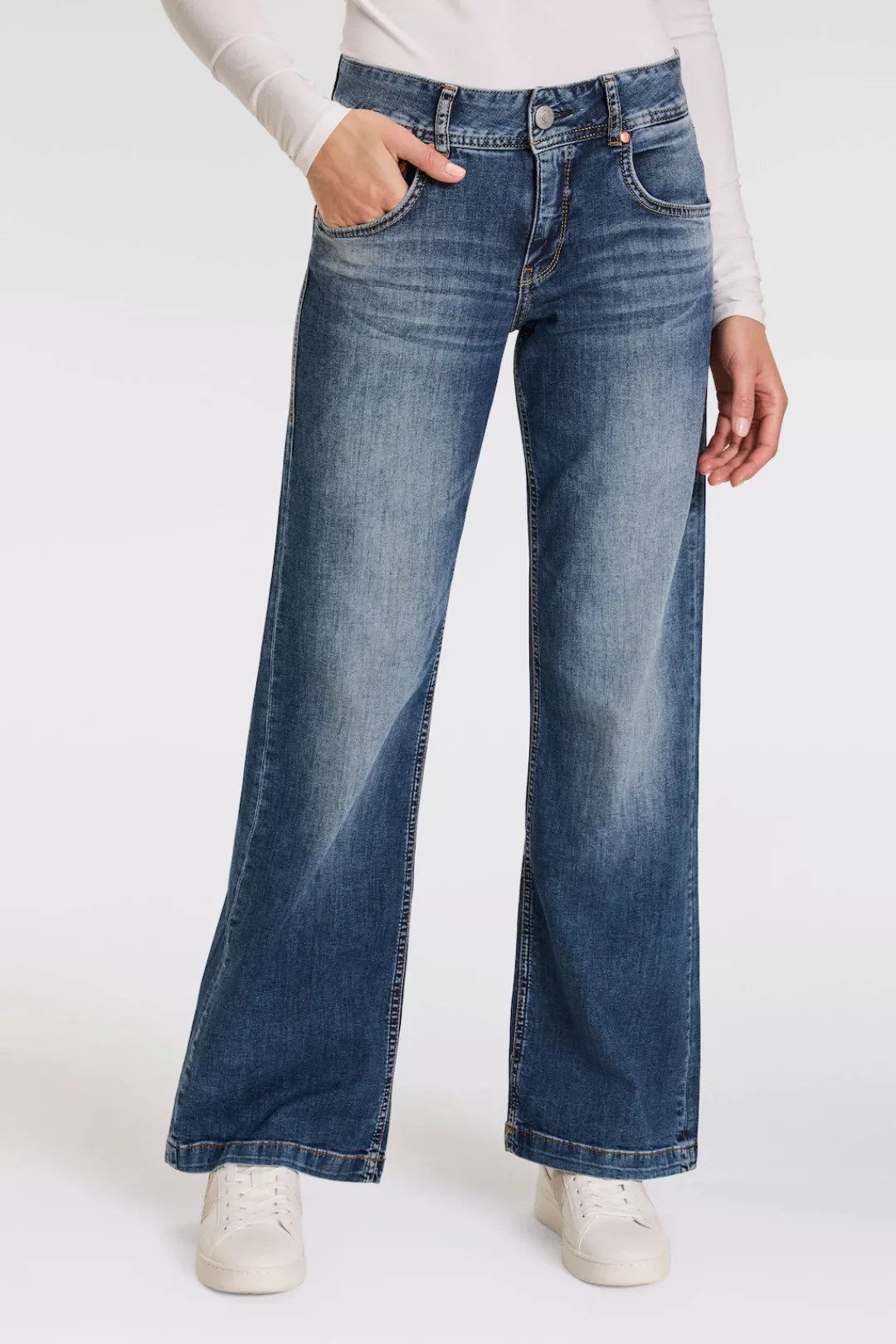 Herrlicher 5-Pocket-Jeans Edna Recycled Denim Light im Flared Fit günstig online kaufen