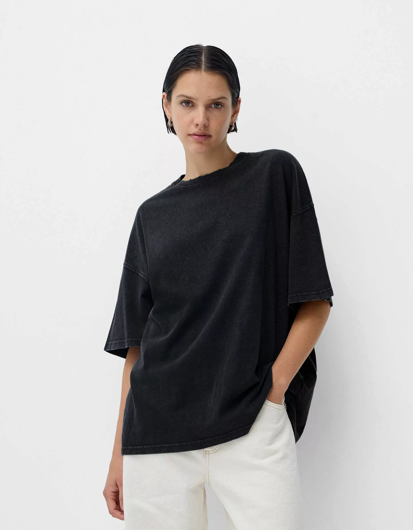 Bershka Kurzärmeliges Oversize-Shirt Damen L Grau günstig online kaufen