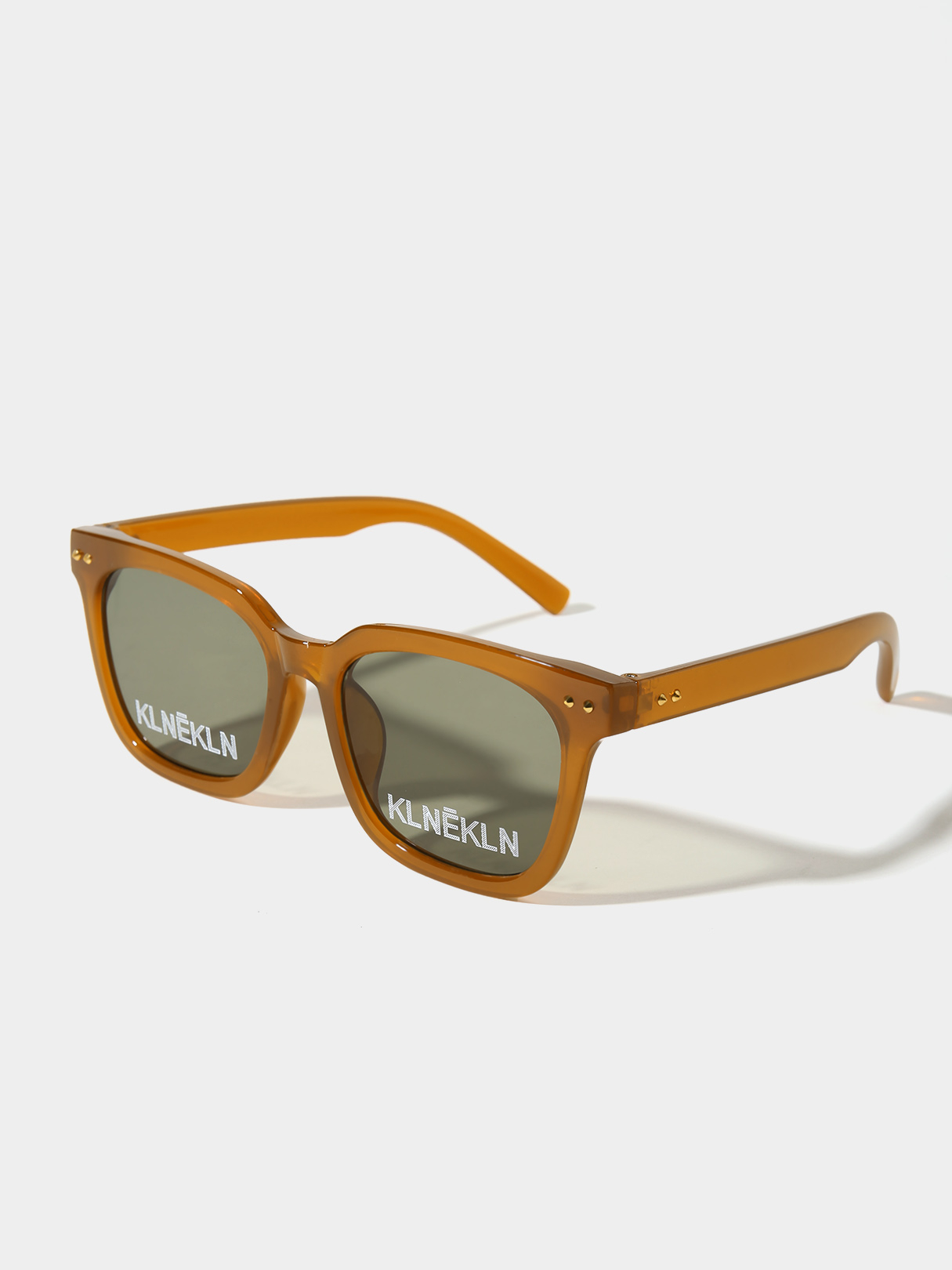 Sonnenbrille mit Buchstabendekor günstig online kaufen