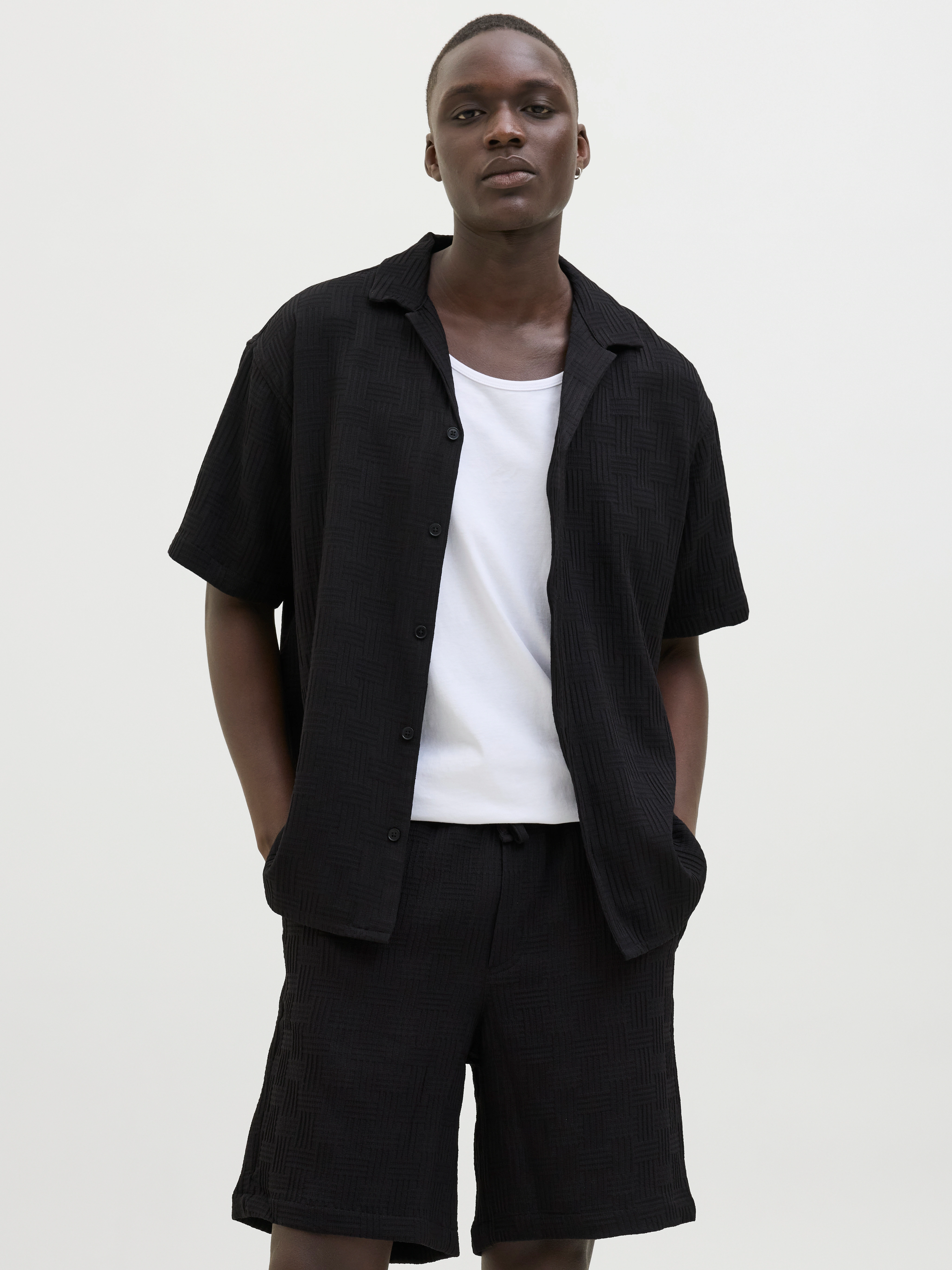 Jack & Jones Kurzarmhemd "JJEMATTEO RESORT SHIRT SS SN", mit Resort Kragen günstig online kaufen