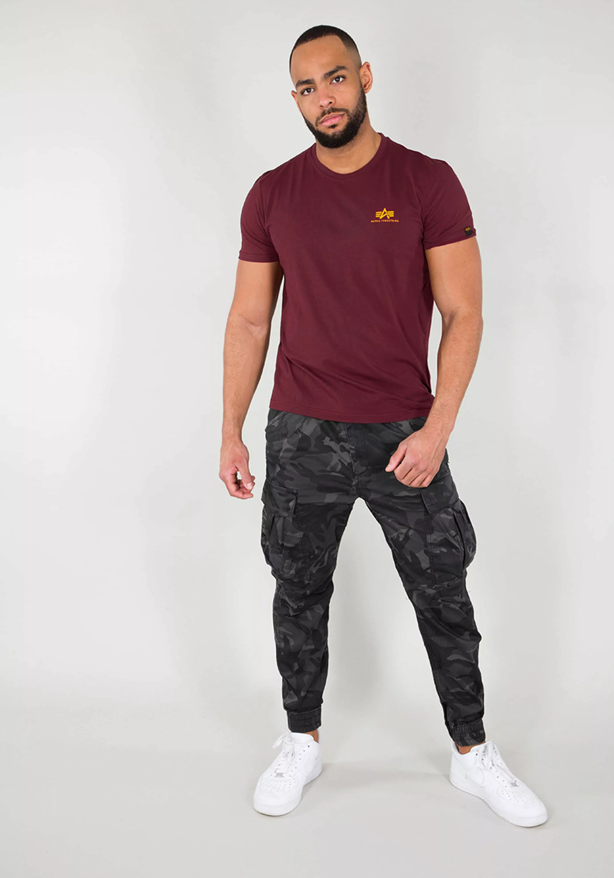 Alpha Industries T-Shirt "Alpha Industries Men - T-Shirts Basic T Small Log günstig online kaufen