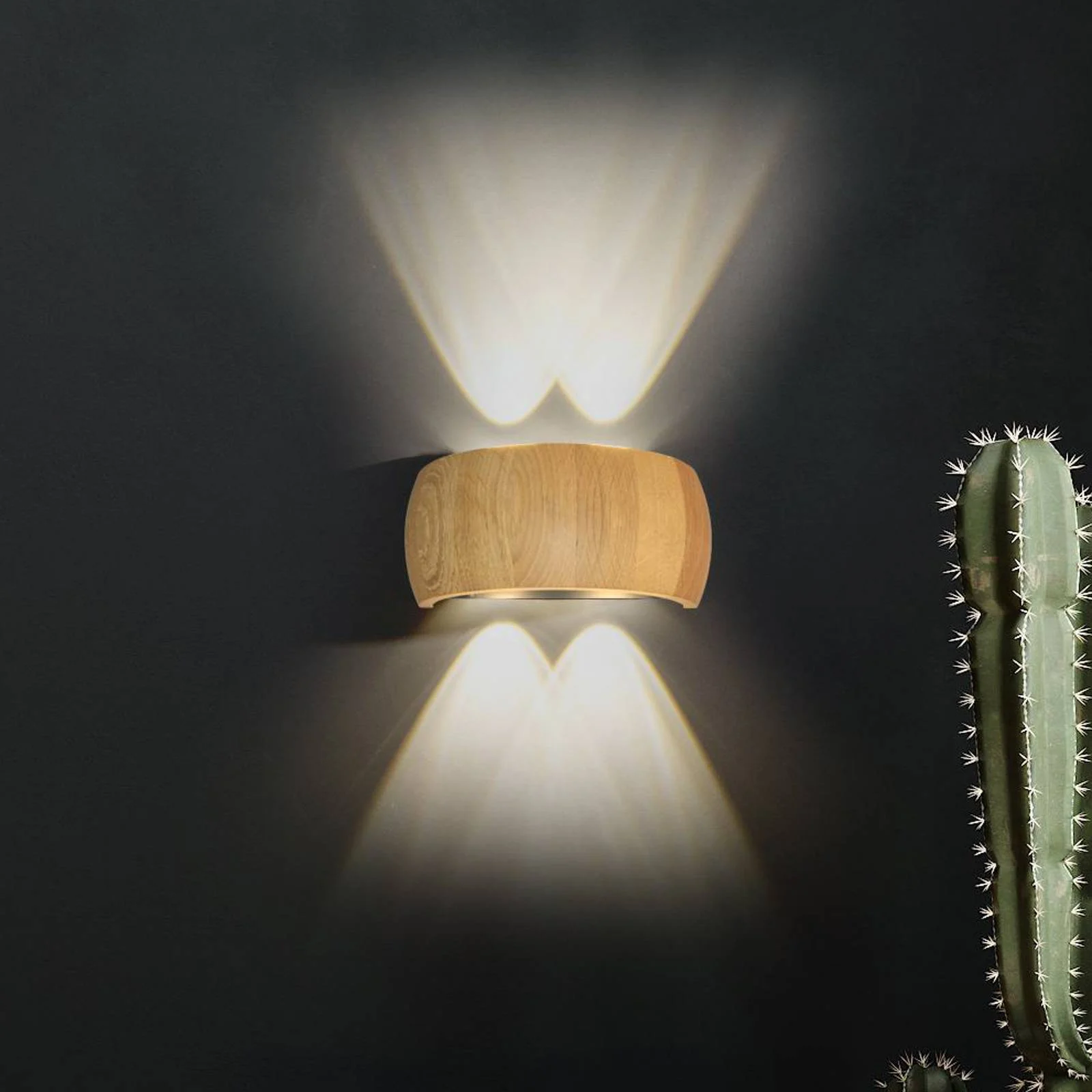 LED-Wandlampe Shine-Wood, Breite 20 cm, Eiche/schwarz 4-flg. günstig online kaufen