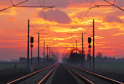 Papermoon Fototapete »Zugschienen mit Sonnenuntergang« günstig online kaufen