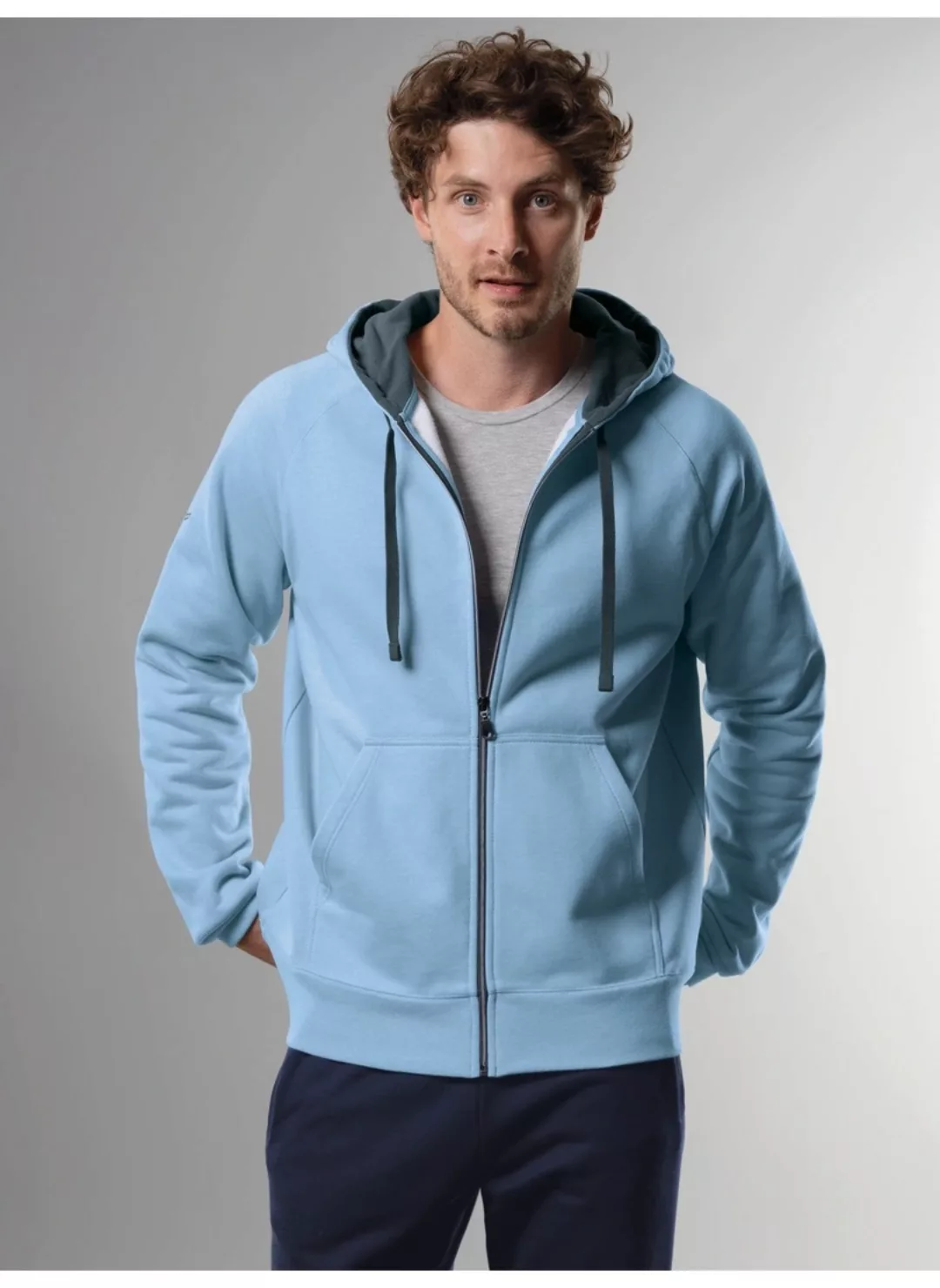 Trigema Sweatjacke "TRIGEMA Sweatjacke mit Kapuze", (1 tlg.) günstig online kaufen