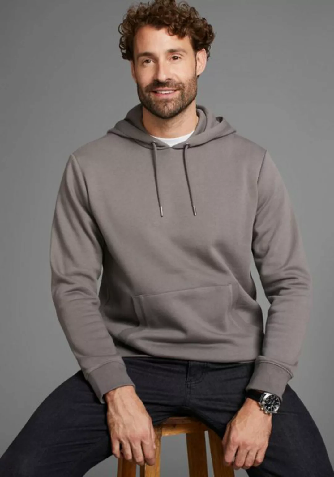 Man's World Kapuzensweatshirt mit Kämguruhtasche günstig online kaufen