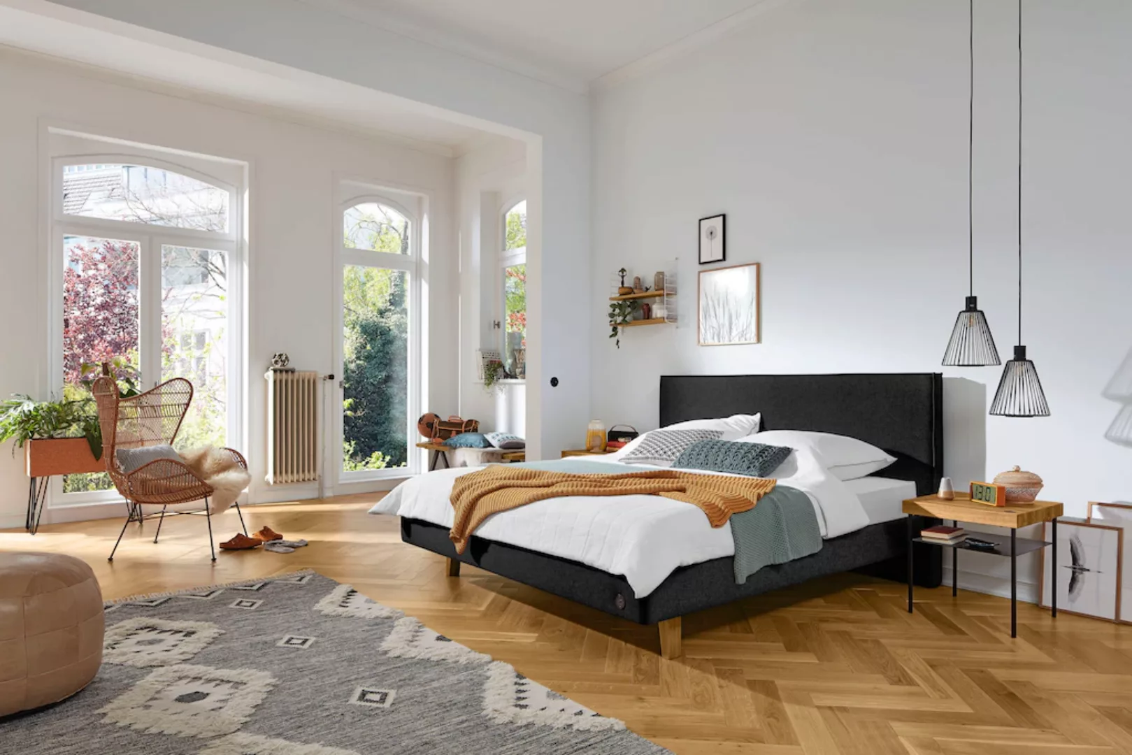 Birkenstock Polsterbett "Graz", mit hohem, kubischem Kopfteil, Füße in Eich günstig online kaufen