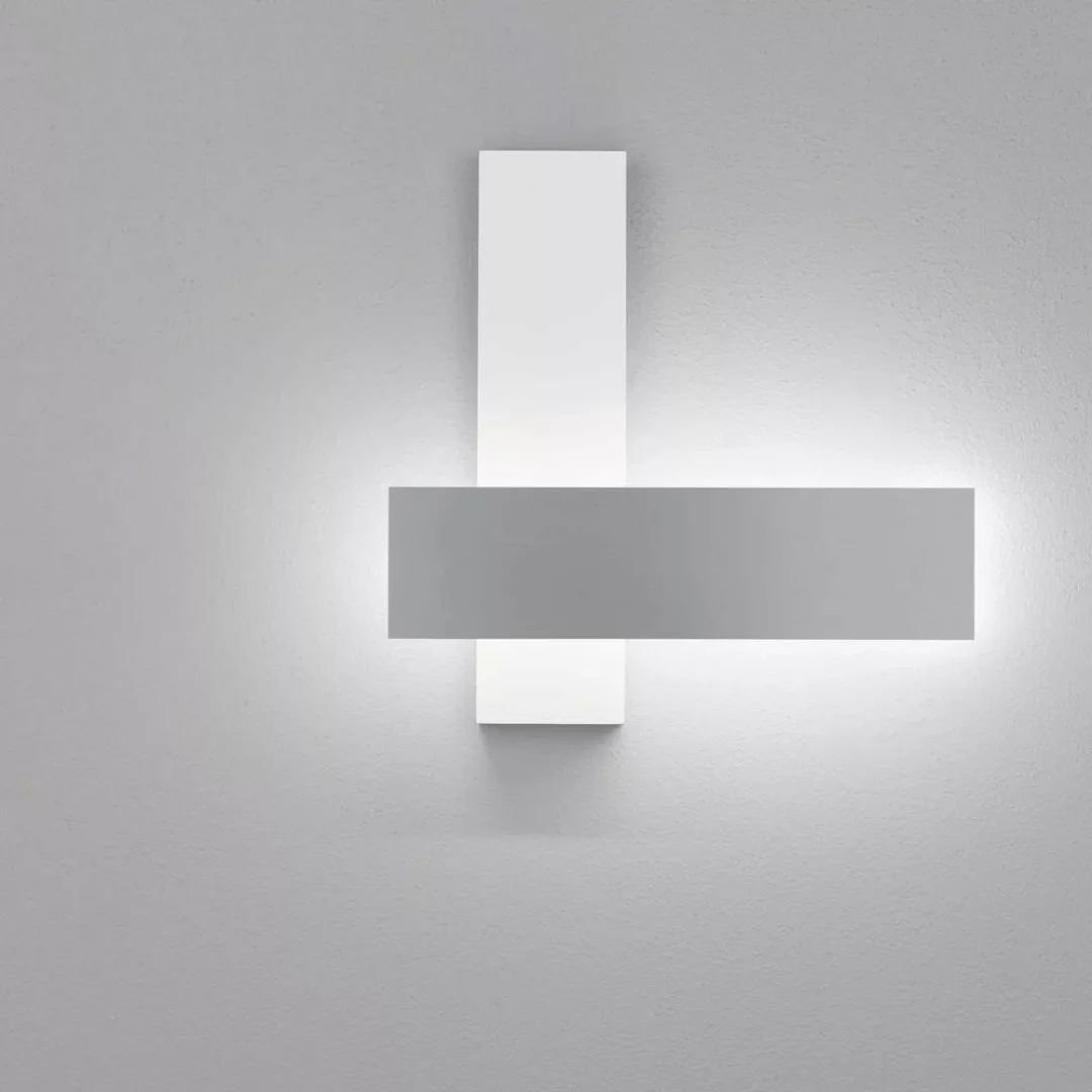 Helestra Dex LED-Wandlampe mit verstellbarer Front günstig online kaufen